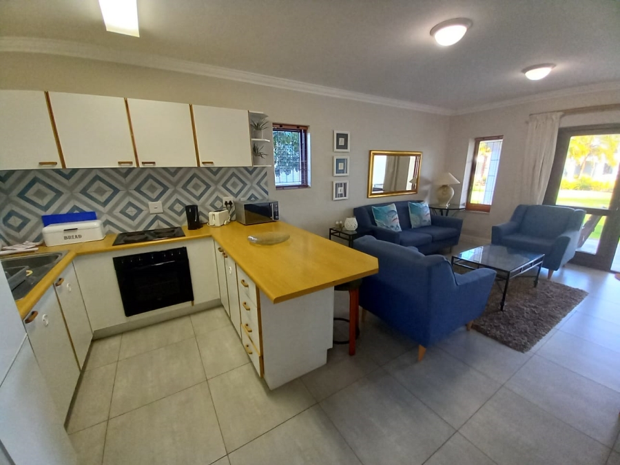 To Let 2 Bedroom Property for Rent in Keurbooms River Western Cape